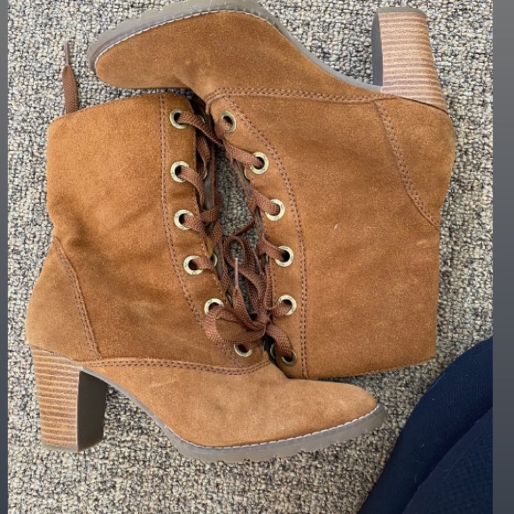 Sportco Tan Heeled Booties